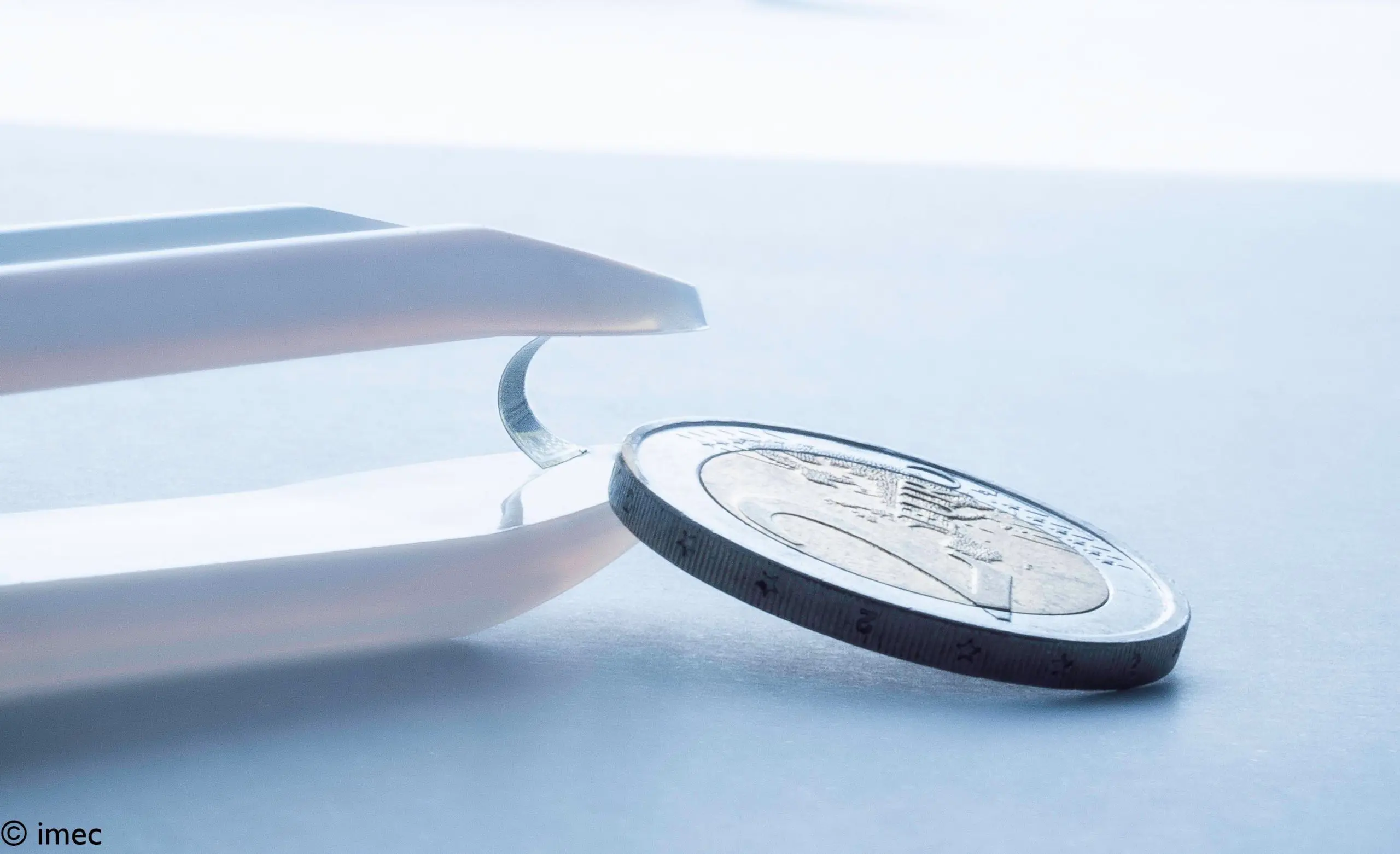 Imec and KU Leuven build fast, small and flexible budget chip