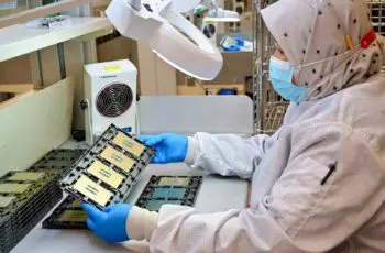 Intel Xeon CPU Professor Chip 10