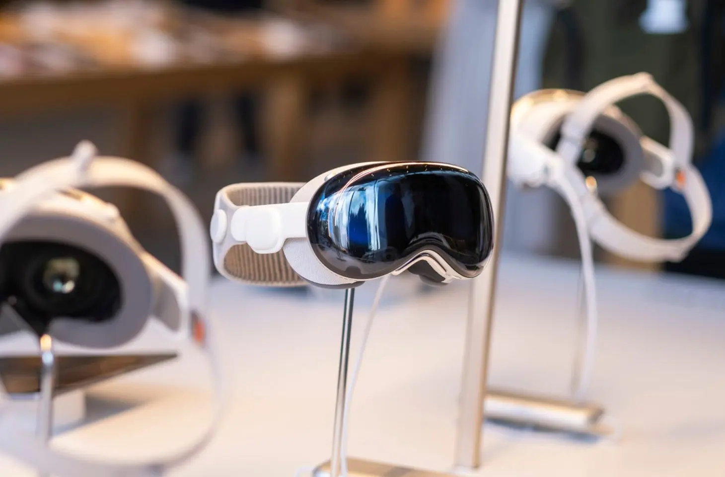 Apple Vision Pro not popular: fewer than 500,000 units sold since launch