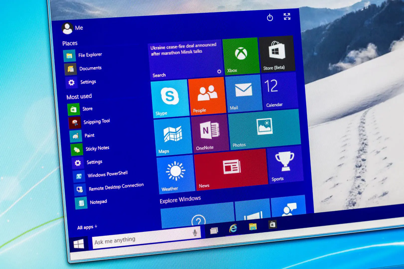 Windows 10 gains market share again less than a year before retirement