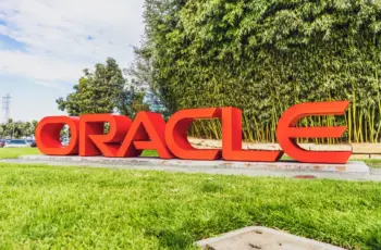 Oracle extends 19c database support to 2032