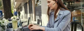 HP shows Poly Voyager Legend 30 and 50