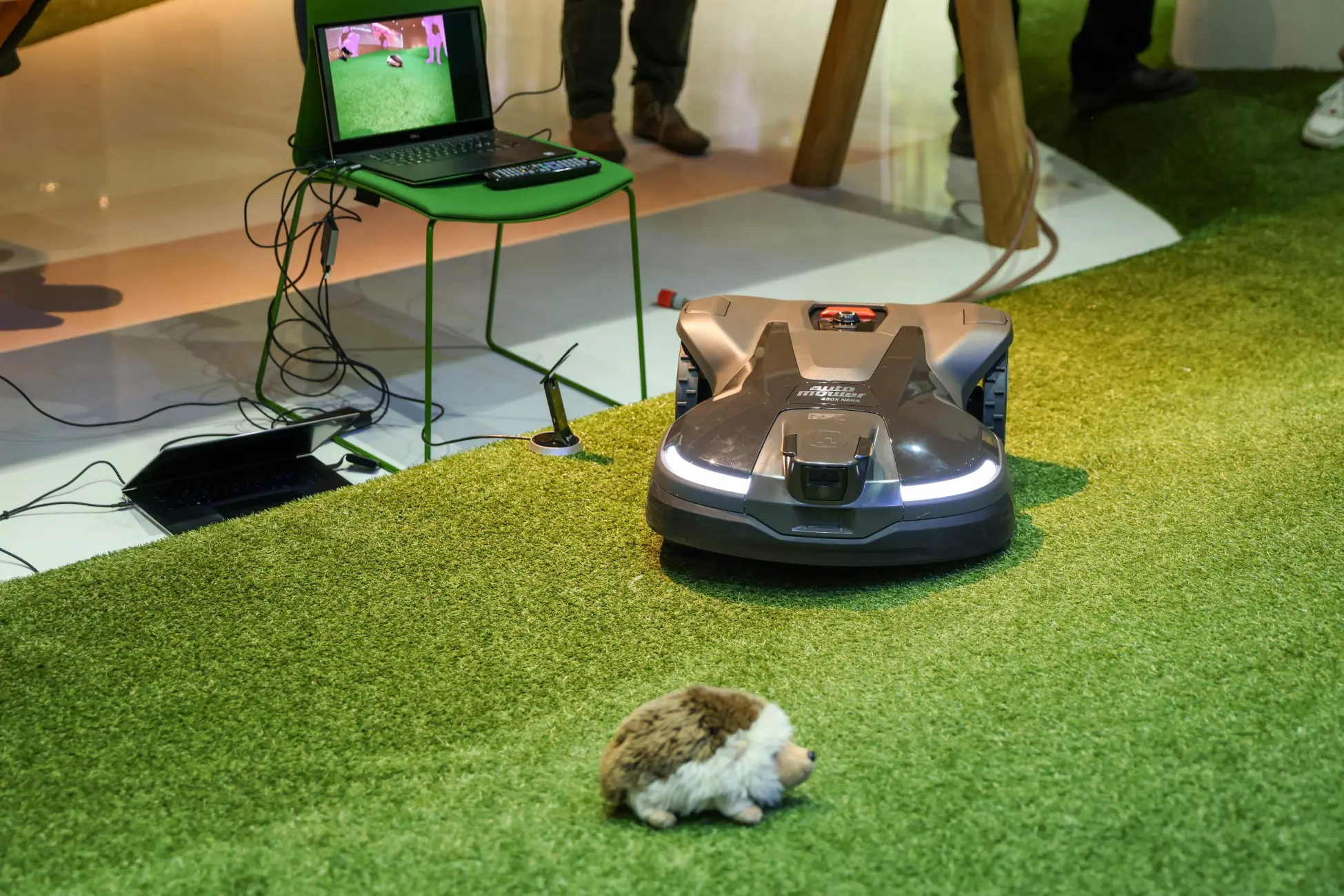Husqvarna automower hedgehog Husqvarna automower hedgehog