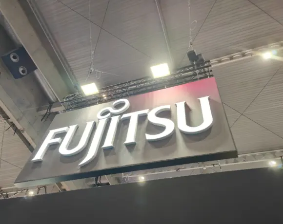 Fujitsu Launches AI Tool for Automatic Multilingual Presentations
