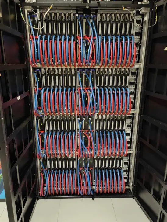 oplus_1048608 server interior