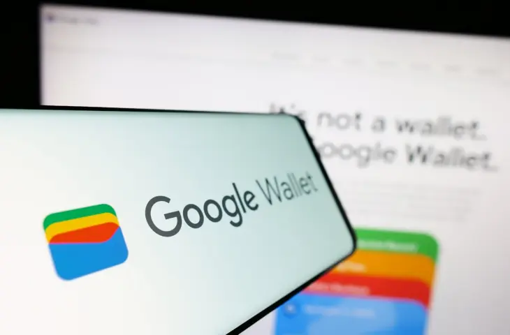 Google Wallet shows tickets when you need them