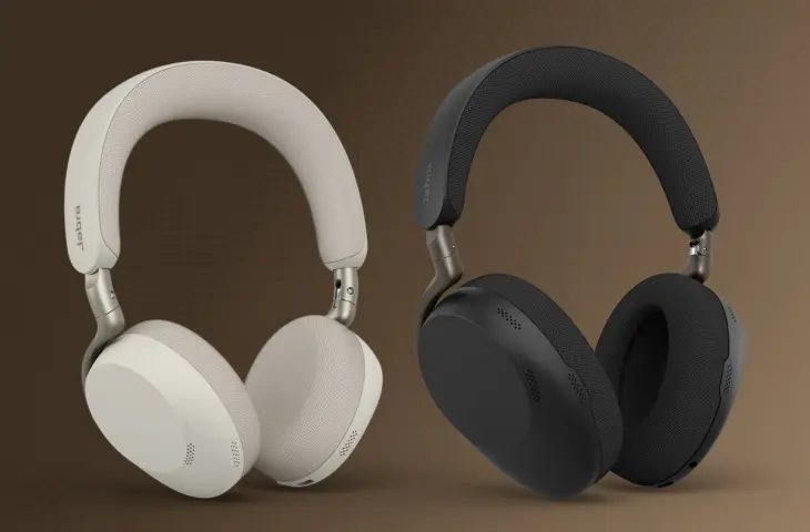 Jabra launches Evolve3 headsets for private and business use