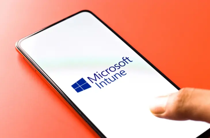 Microsoft blocks Outlook and Teams for Intune users without the latest app updates