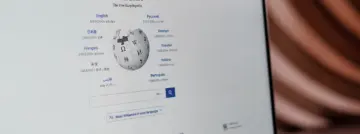 Wikimedia closes licensing deals with Microsoft, Meta, and Amazon for AI training