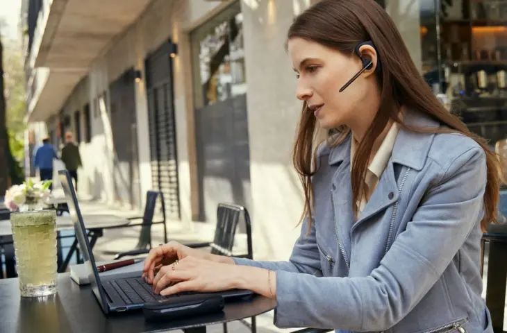 HP Poly Voyager Legend 50-M