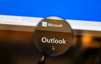 Classic Outlook fails to deliver emails, Microsoft investigates