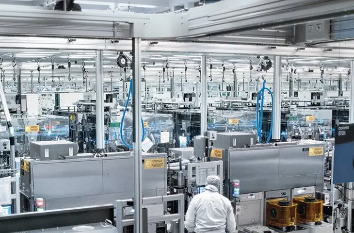 Intel Wants to Lay off up to 20 Percent of Factory Workers