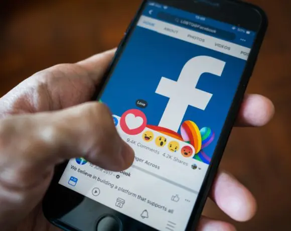 Facebook Gets Passkey Logins on Mobile App
