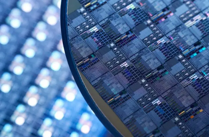 tsmc intel chip wafer nm euv