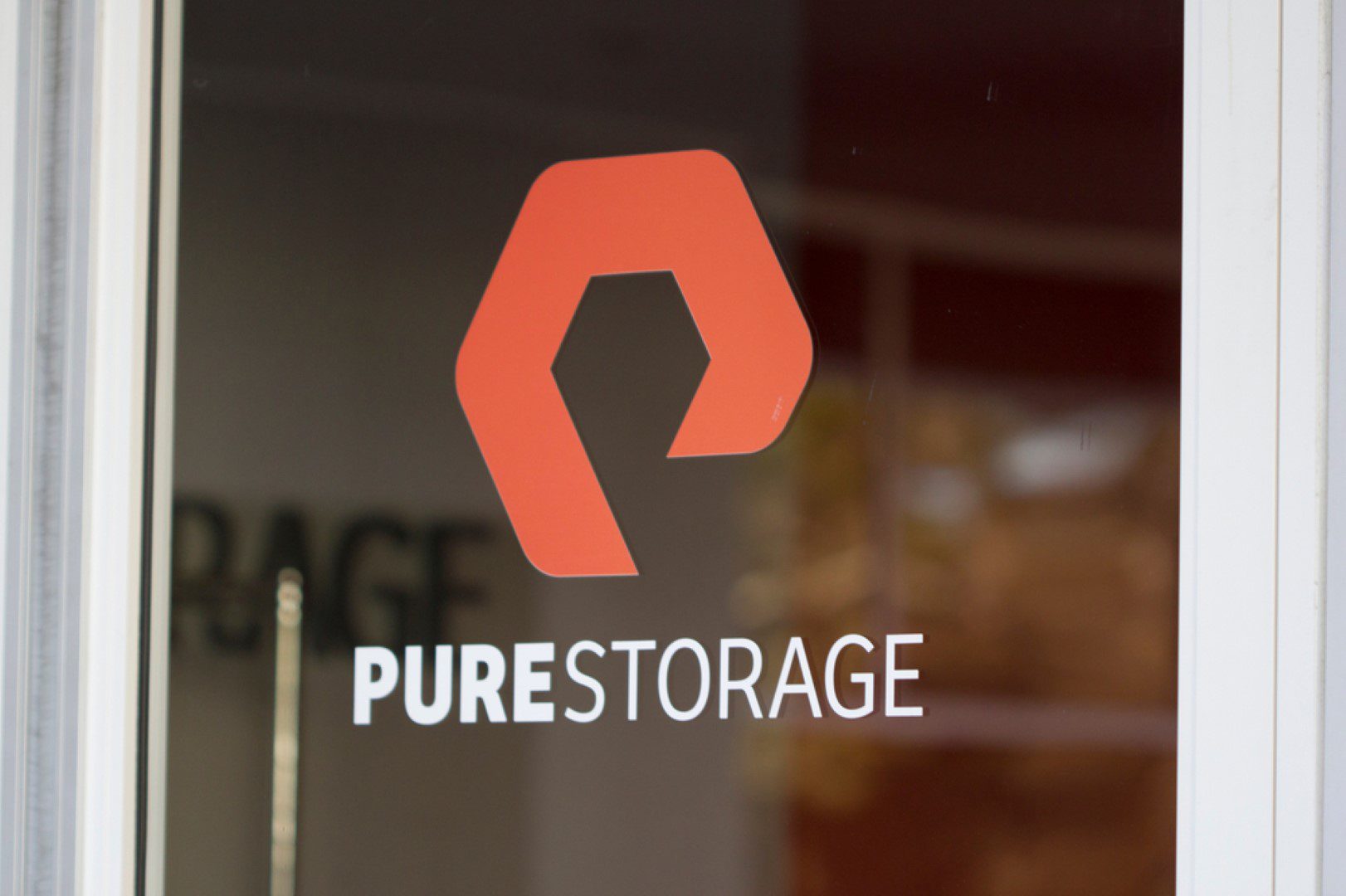 Purich Storage Nutanix and Pure Storage integrate virtualization platform and flash ...