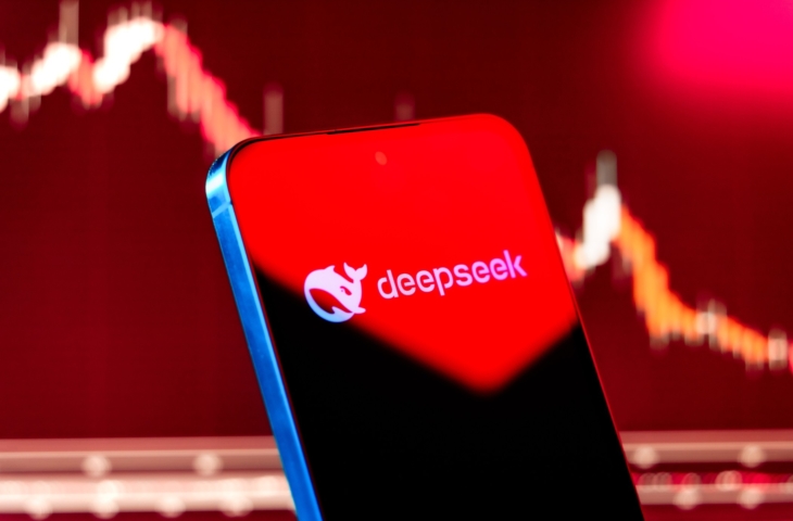 deepseek logo red